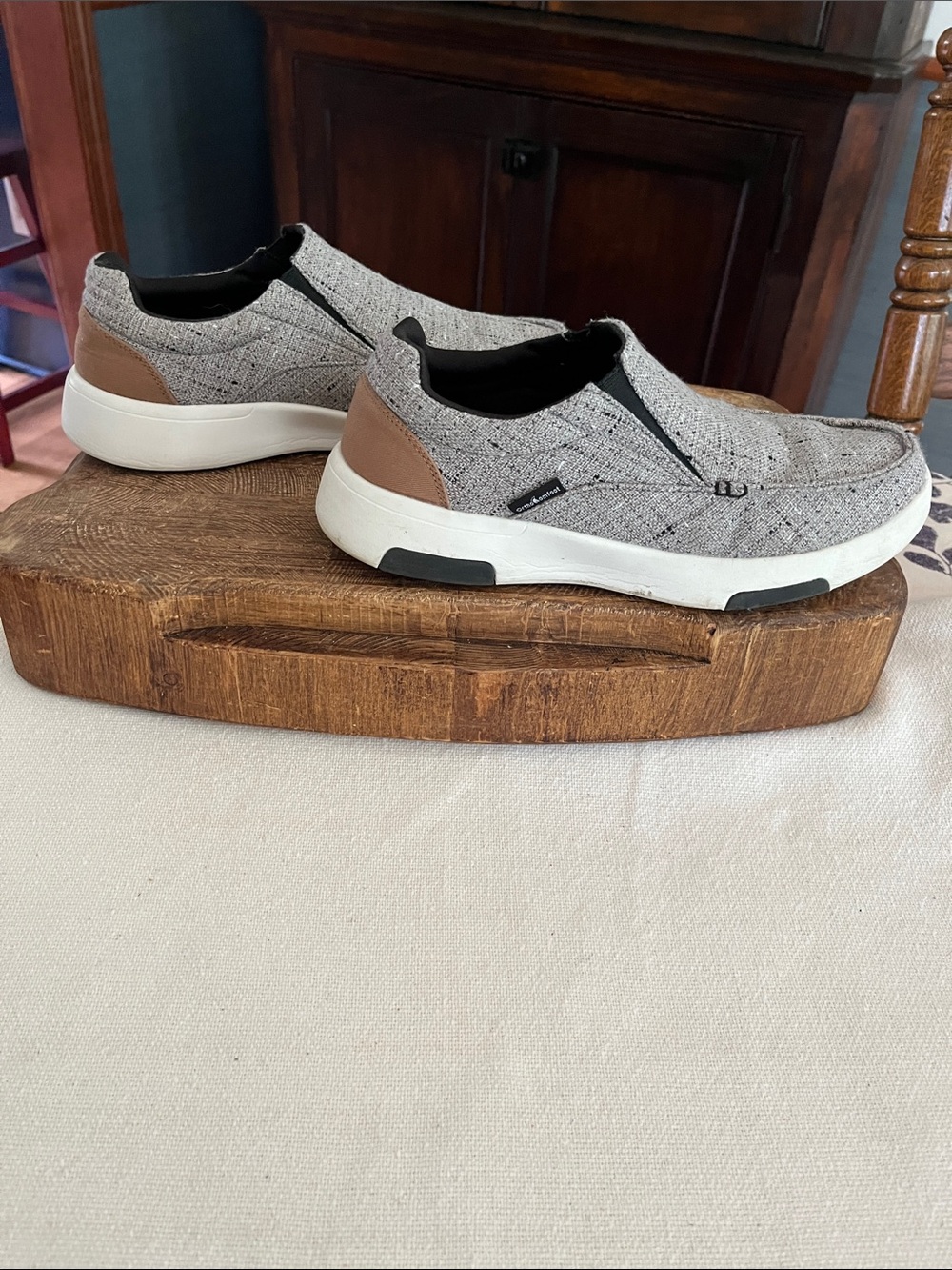 Altra Gray Slip-On Loafers - Picture 5 of 10